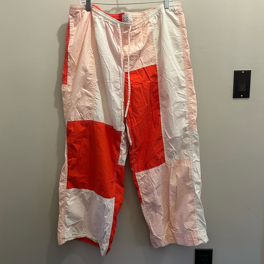 Colorblock Cargo Pants - Picture 2 of 6